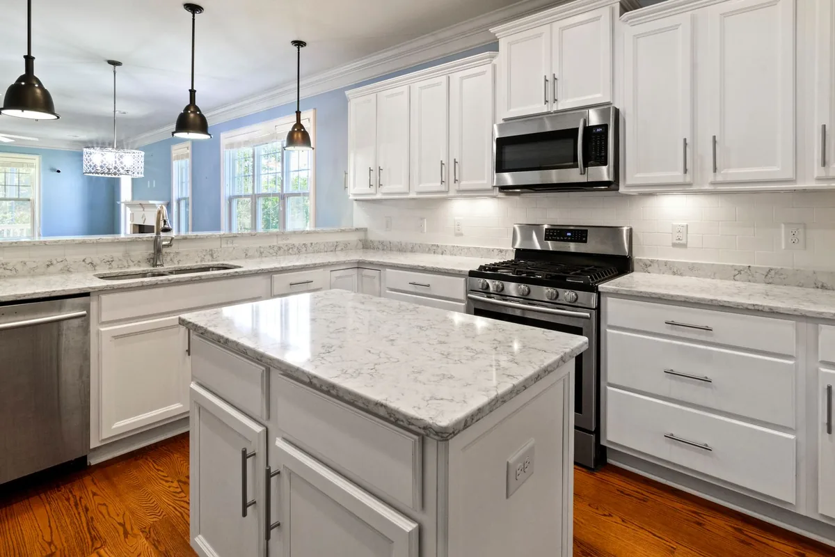 Filth & Squalor Cleanup in Garden Homes, Milwaukee, WI