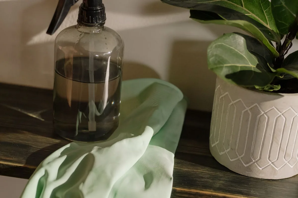 Fentanyl Decontamination in Garden Homes, Milwaukee, WI